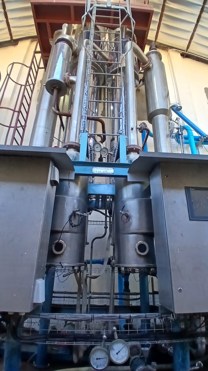 GEA Wiegand multi-effect evaporator built and operated by Fruit Extracts